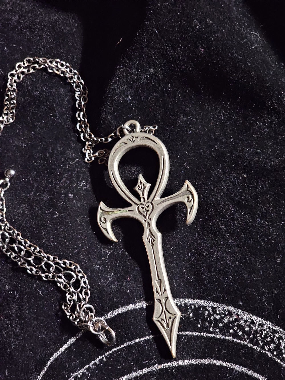 Silver Nox Aurum Necklace - Picture 4 of 6